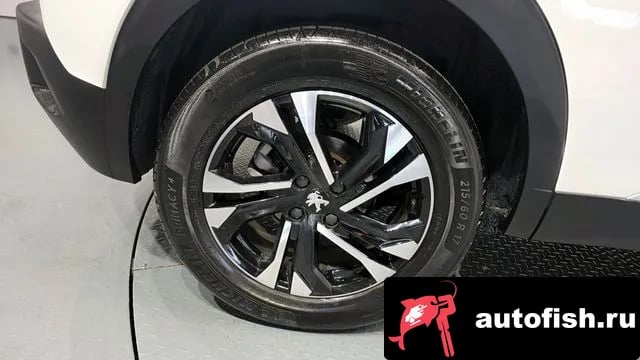 Peugeot 2008 2008 Second generation 2021 года - вид 5