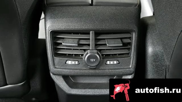 Peugeot 3008 3008 second generation 2020 года - похожие автомобили