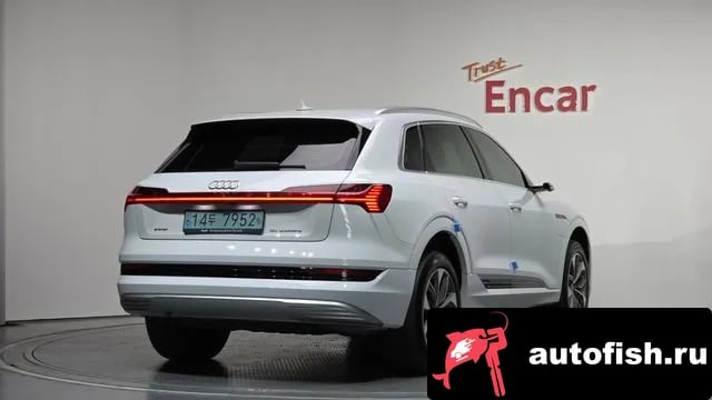 Audi e-tron e-Tron 2021 года - автомобиль из Южной Кореи