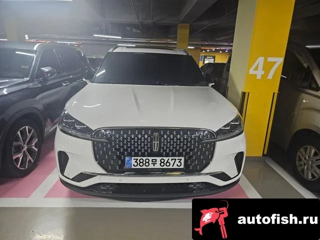 Lincoln Aviator Aviator 2nd generation 2025 года - вид 1