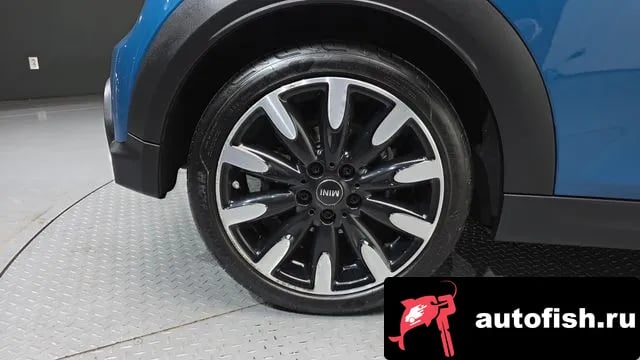 Mini Cooper Cooper S 2021 года - вид 5