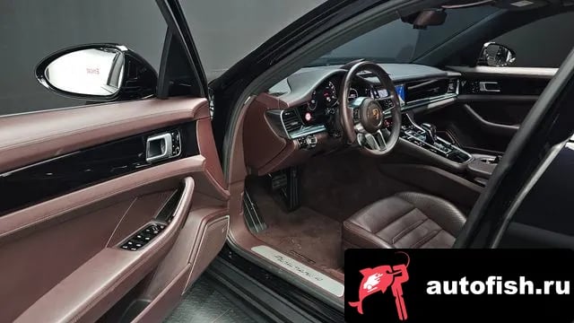 Porsche Panamera Panamera (971) 2018 года - похожие автомобили