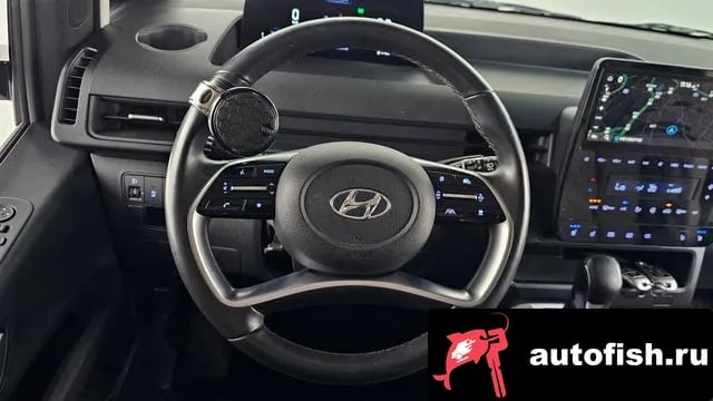Hyundai Staria Staria 2023 года - похожие автомобили