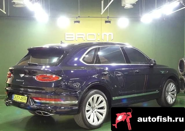 Bentley Bentayga Benteiga 2021 года - вид 3