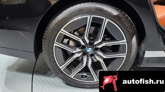 BMW 7-Series 7 Series (G70) 2024 года - вид 5