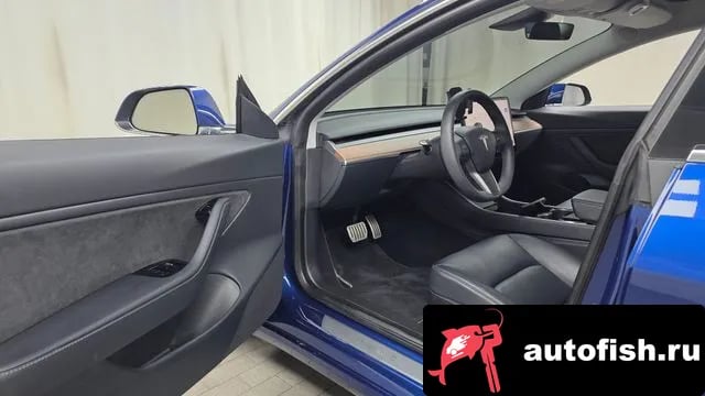 Tesla Model 3 Model 3 2019 года - похожие автомобили