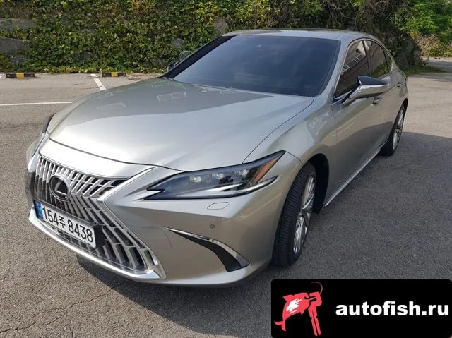 Lexus ES ES300h 7th generation 2025 года - похожие автомобили