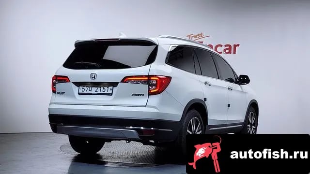 Honda Pilot Pilot 3rd generation 2019 года - вид 2