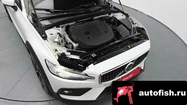 Volvo V60 V60 Cross-country 2nd Generation 2023 года - вид 6
