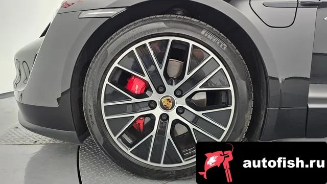 Porsche Taycan Taikan 2022 года - вид 5