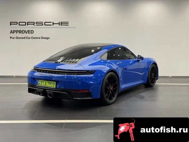 Porsche 911 911 (992) 2025 года - вид 4