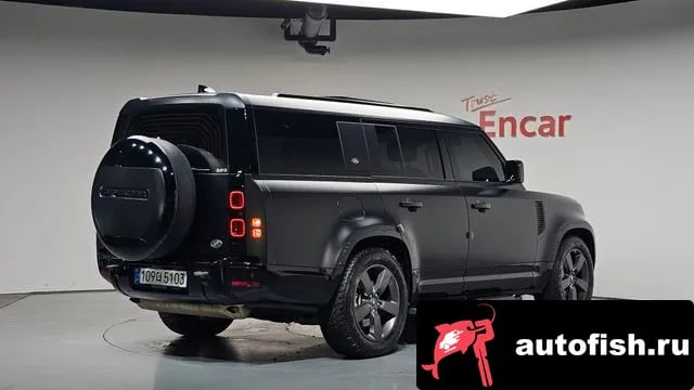 Land Rover Defender Bitdefender (L663) 2023 года - автомобиль из Южной Кореи