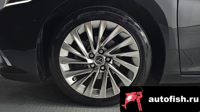 Lexus ES ES300h 7th generation 2020 года - вид 5