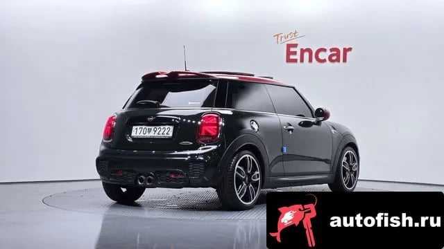 Mini Cooper Cooper S 2019 года - вид 2