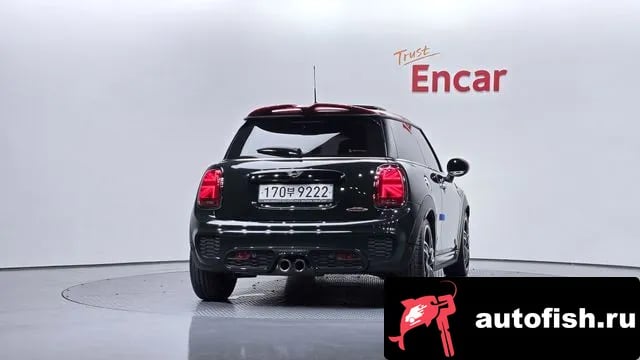 Mini Cooper Cooper S 2019 года - вид 4