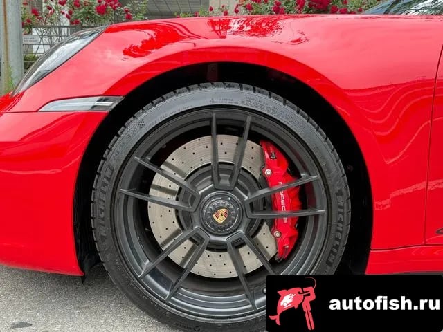 Porsche 911 911 (992) 2023 года - вид 4