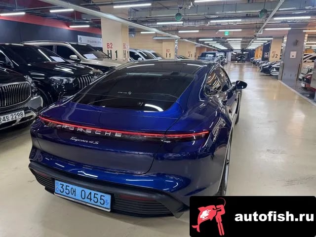 Porsche Taycan Taikan 2023 года - вид 2