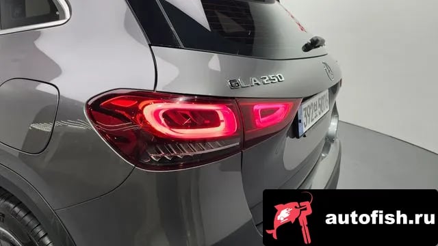 Mercedes-Benz GLA-Class GLA - Class H247 2023 года - похожие автомобили