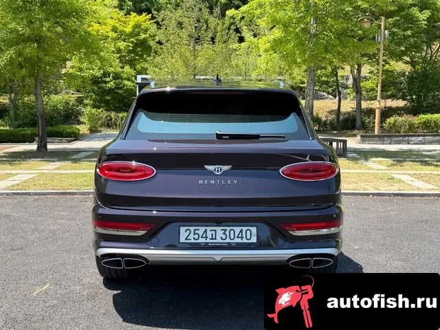 Bentley Bentayga Benteiga 2024 года - вид 4