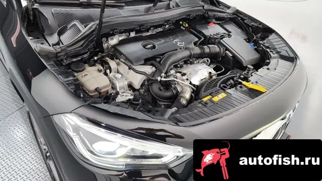 Mercedes-Benz GLA-Class GLA - Class H247 2023 года - вид 6