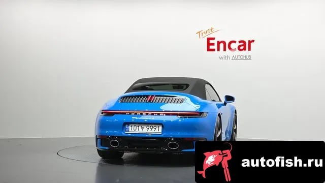 Porsche 911 911 (992) 2023 года - вид 4