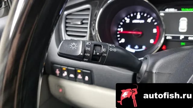 Kia Carnival The New Carnival 2018 года - похожие автомобили