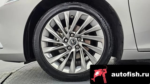 Lexus ES ES300h 7th generation 2021 года - вид 5