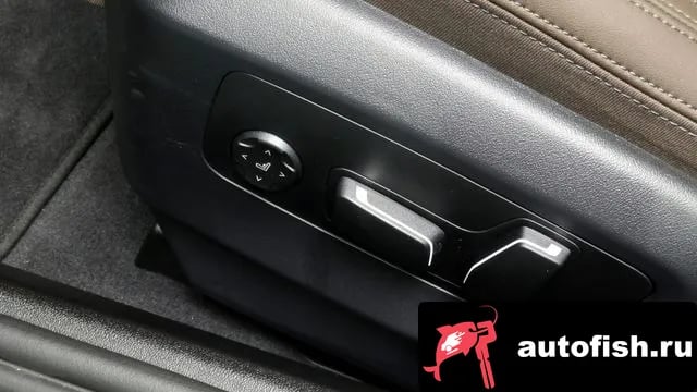 BMW 5-Series 5 Series (G60) 2025 года - похожие автомобили