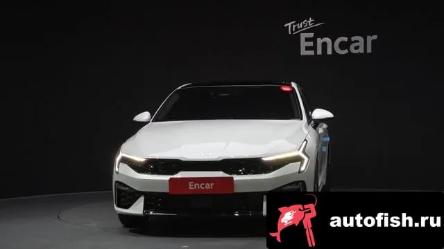 Kia K5 The New K5 3rd generation 2025 года - вид 3