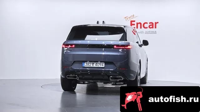 Land Rover Range Rover Sport Range Rover Sport 3rd Generation 2025 года - похожие автомобили