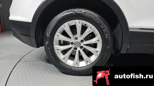Volkswagen Tiguan Tiguan second Generation 2018 года - вид 5