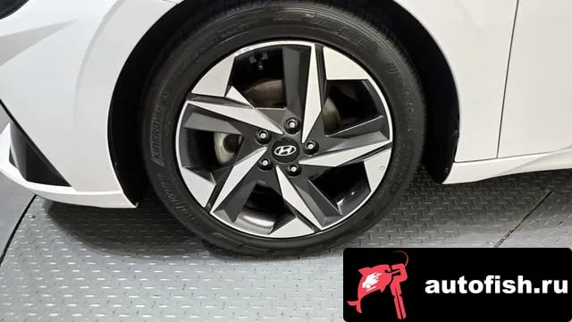 Hyundai AVANTE Avante (CN7) 2021 года - вид 5