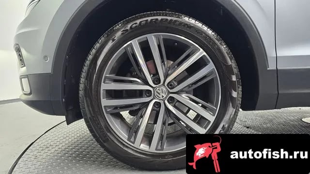 Volkswagen Tiguan Tiguan Allspace 2020 года - вид 5