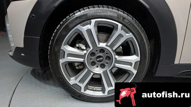Mini Countryman Cooper S Country Man 2023 года - вид 5