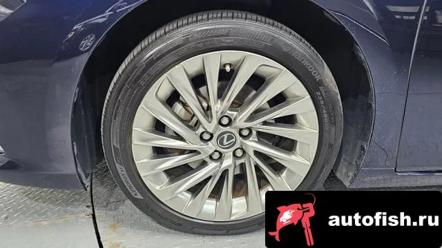 Lexus ES ES300h 7th generation 2020 года - вид 5