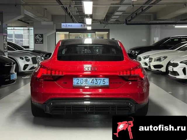 Audi RS e-tron GT RS e-Tron GT 2022 года - вид 4