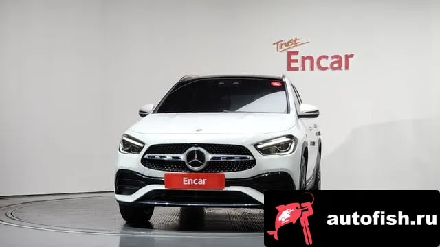 Mercedes-Benz GLA-Class GLA - Class H247 2022 года - вид 3