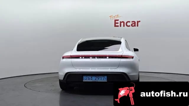 Porsche Taycan Taikan 2025 года - вид 4