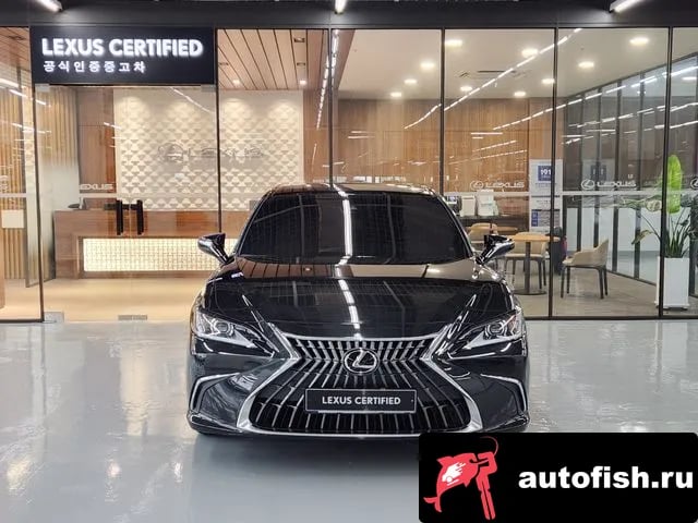 Lexus ES ES300h 7th generation 2024 года - вид 3