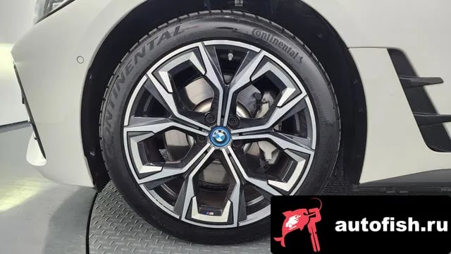 BMW i4 i4 2022 года - вид 5
