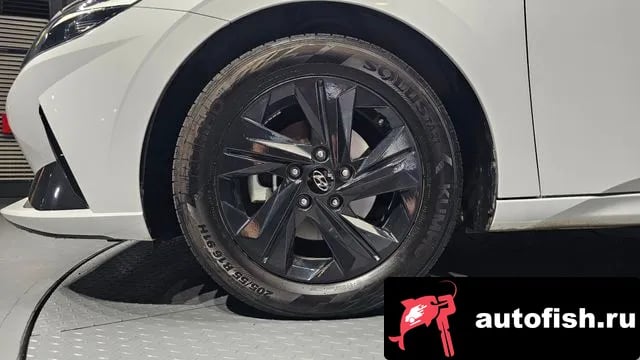 Hyundai AVANTE Avante Hybrid (CN7) 2022 года - вид 5