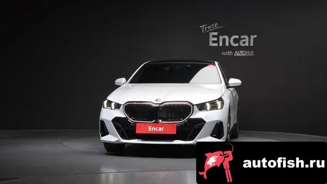 BMW 5-Series 5 Series (G60) 2025 года - вид 3