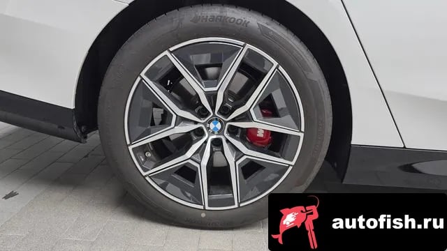 BMW 5-Series 5 Series (G60) 2025 года - вид 5