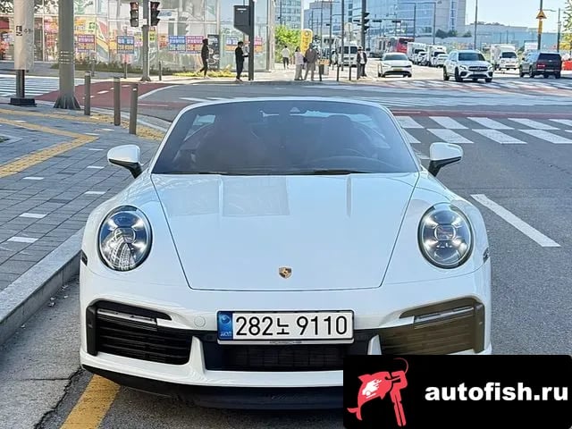 Porsche 911 911 (992) 2021 года - вид 2