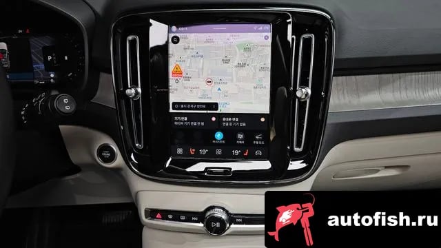 Volvo XC40 XC40 2023 года - похожие автомобили
