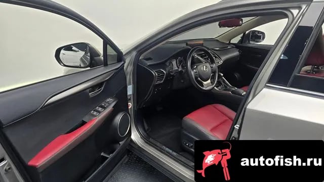 Lexus NX NX300h 2019 года - похожие автомобили