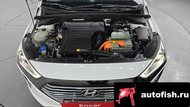 Hyundai Ioniq Ionic Hybrid 2018 года - вид 6