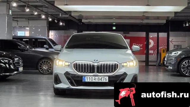 BMW 5-Series 5 Series (G60) 2025 года - вид 3