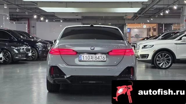 BMW 5-Series 5 Series (G60) 2025 года - вид 4