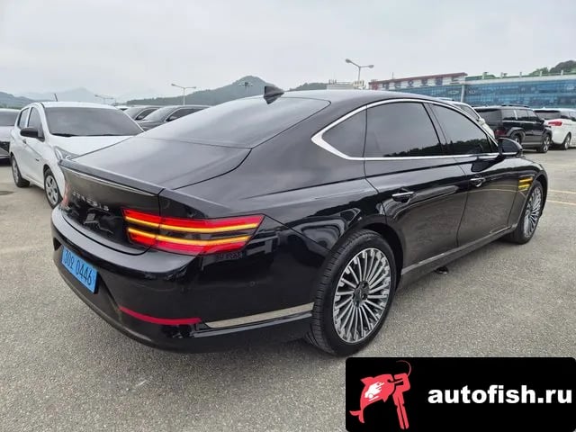 Genesis G80 Electrifide G80 (RG3) 2022 года - вид 6